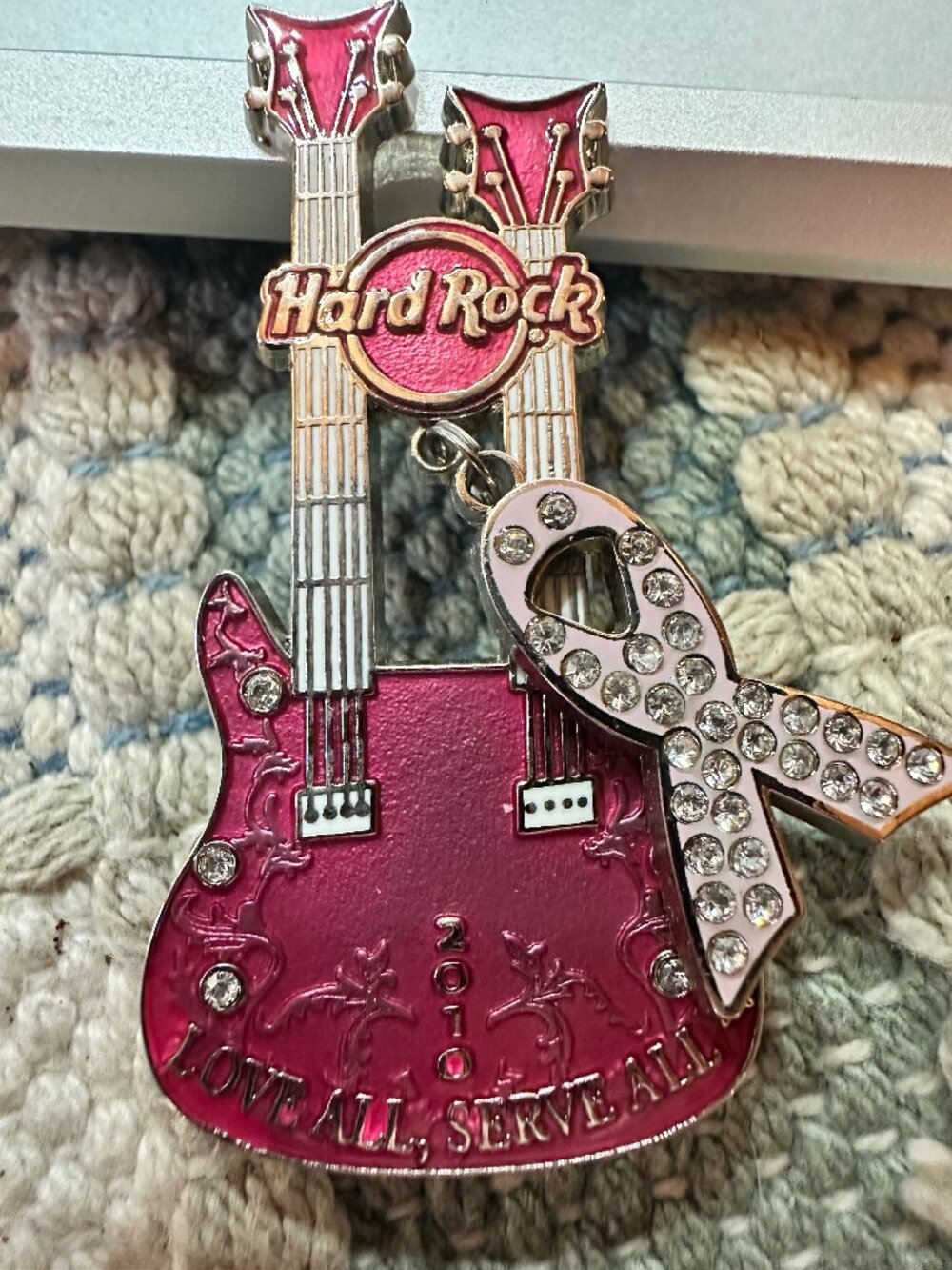 Hard Rock Cafe Pin Pinktober Breast Cancer Awareness 2010